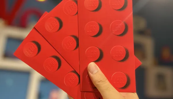 Red Pockets